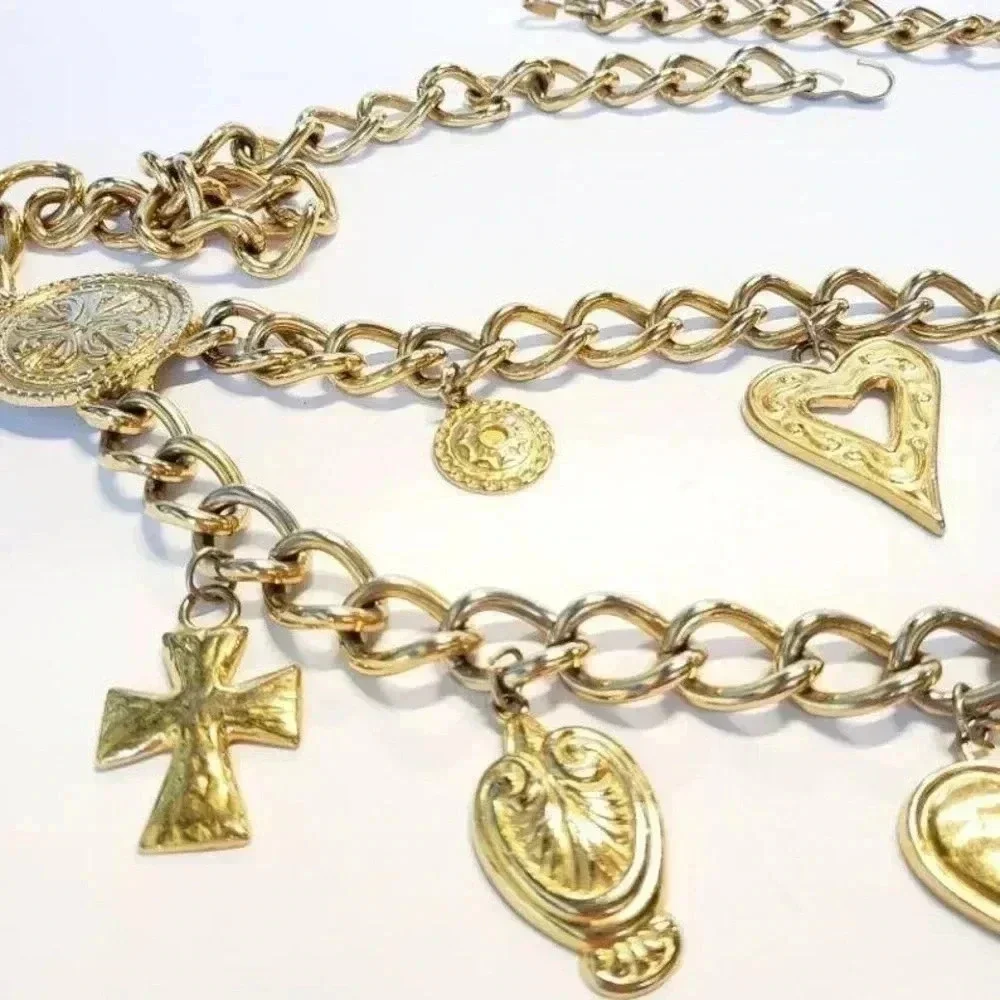 Escada Women’s Vintage Couture Gilded Gold Chain Charm Belt